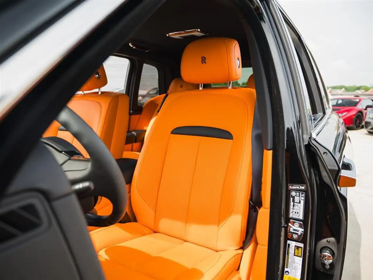 Rolls-Royce Cullinan - Image 11