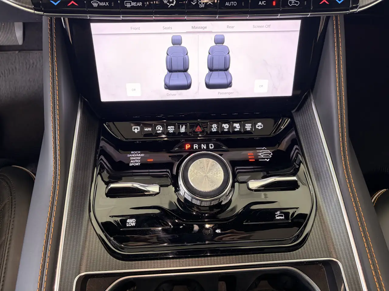 Jeep Grand Wagoneer - Image 20