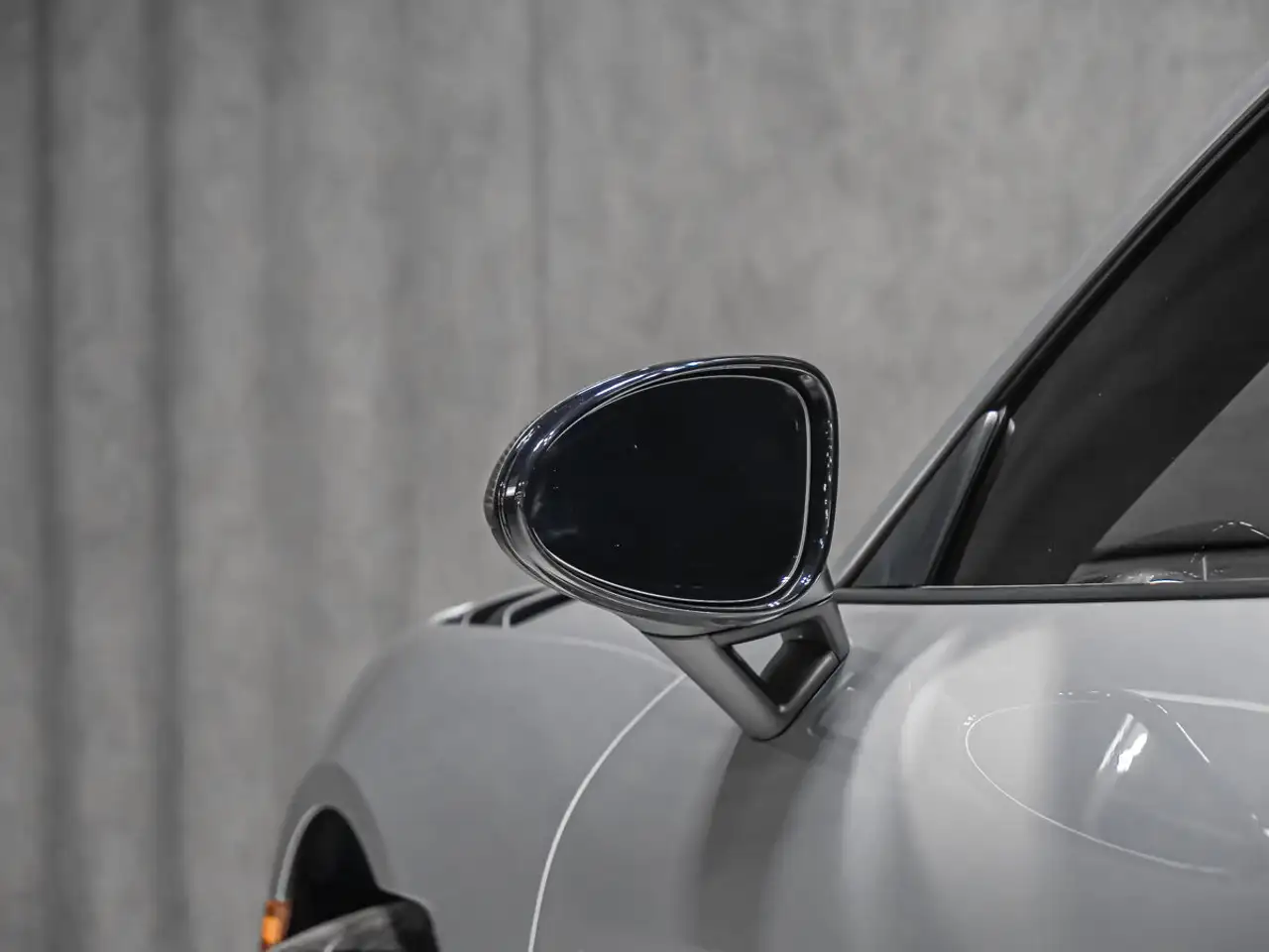 Porsche 718 Cayman - Image 26