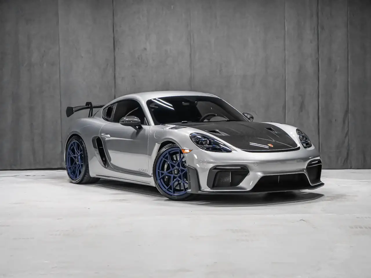 Porsche 718 Cayman - Image 2
