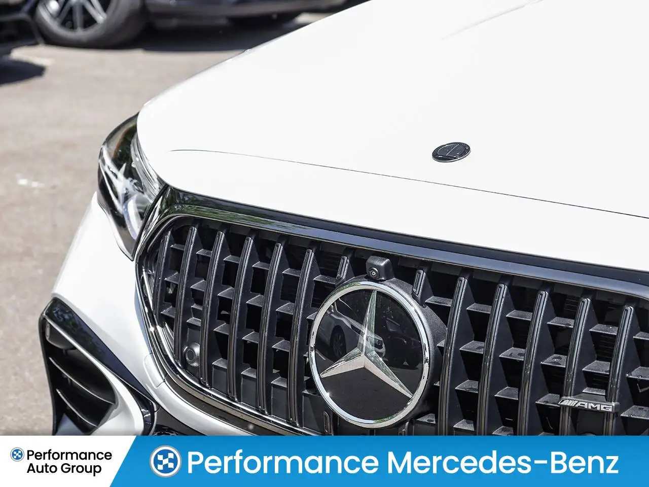 Mercedes-Benz E-Class - Image 9