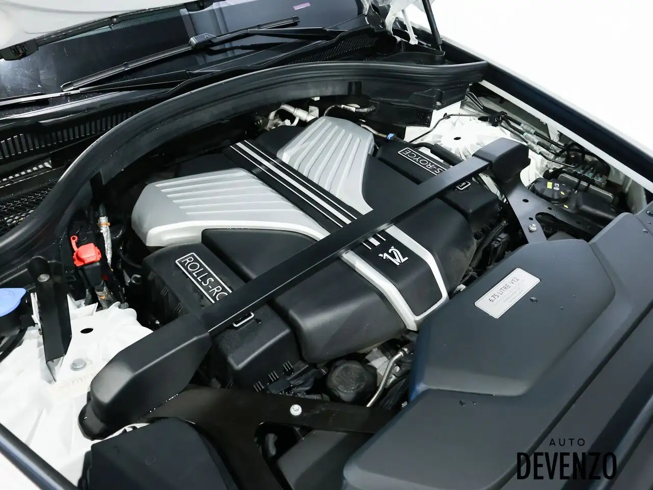 Rolls-Royce Cullinan - Image 18
