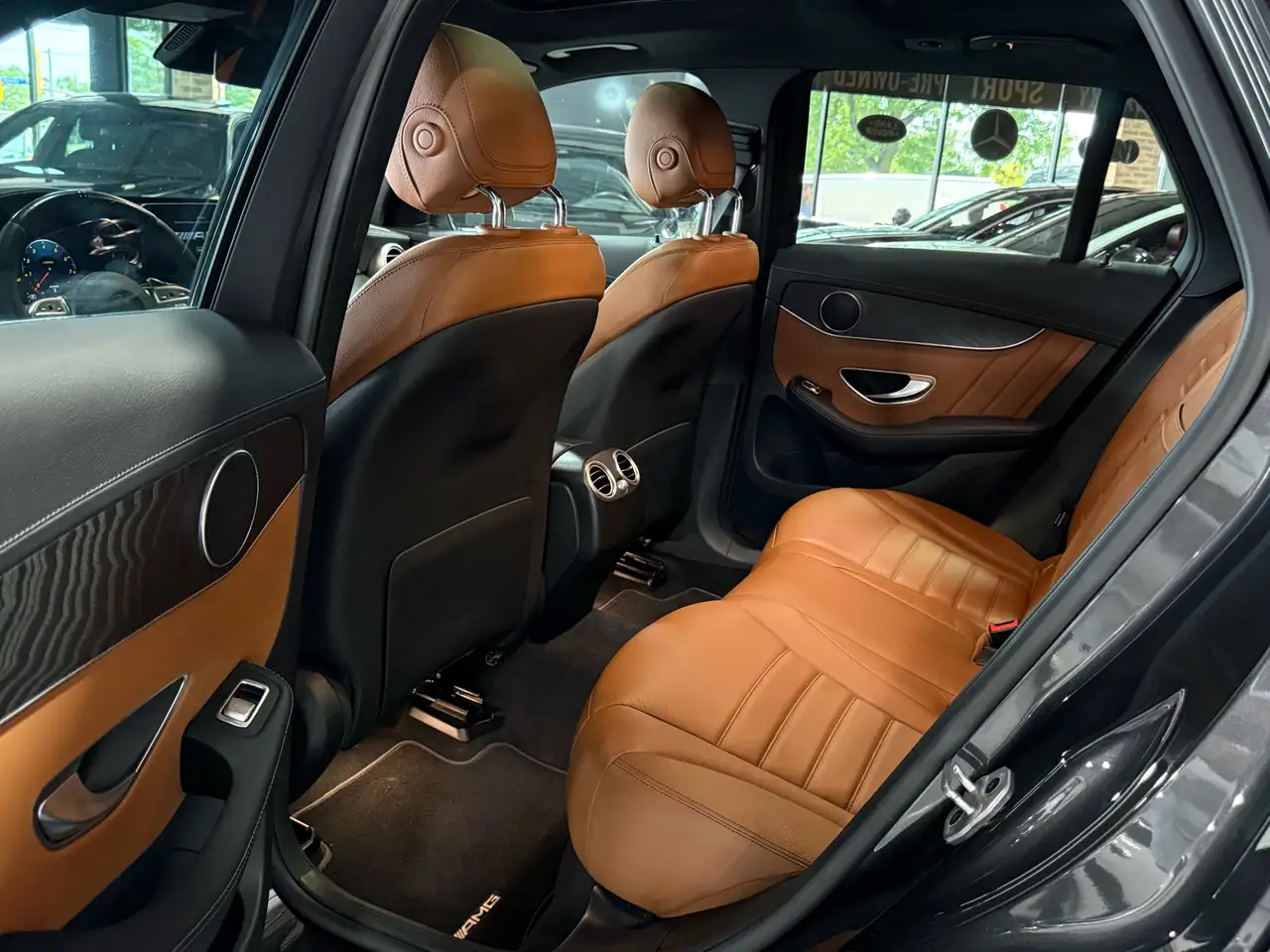Mercedes-Benz GLC - Image 11
