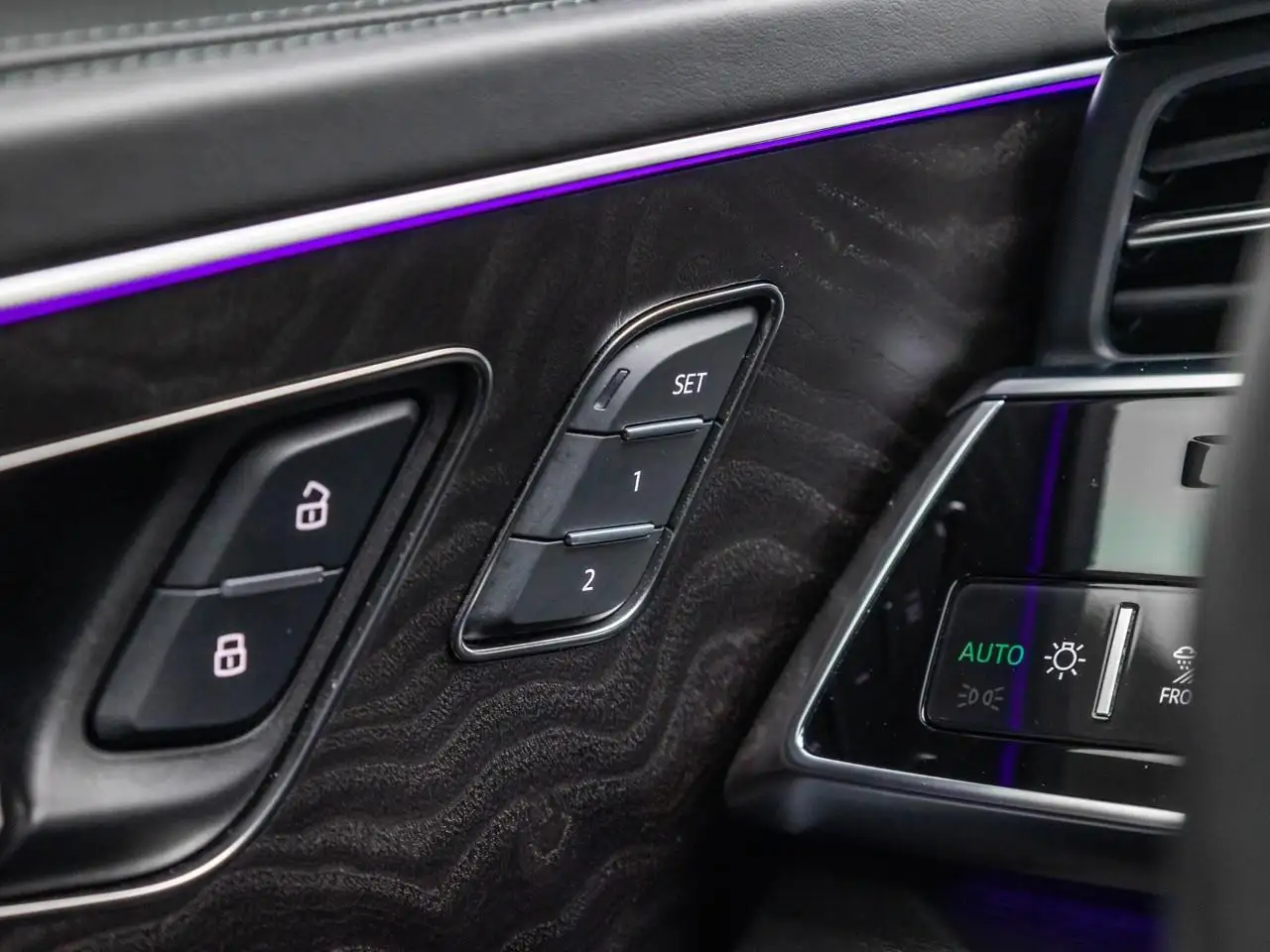 Audi Q8 - Image 15