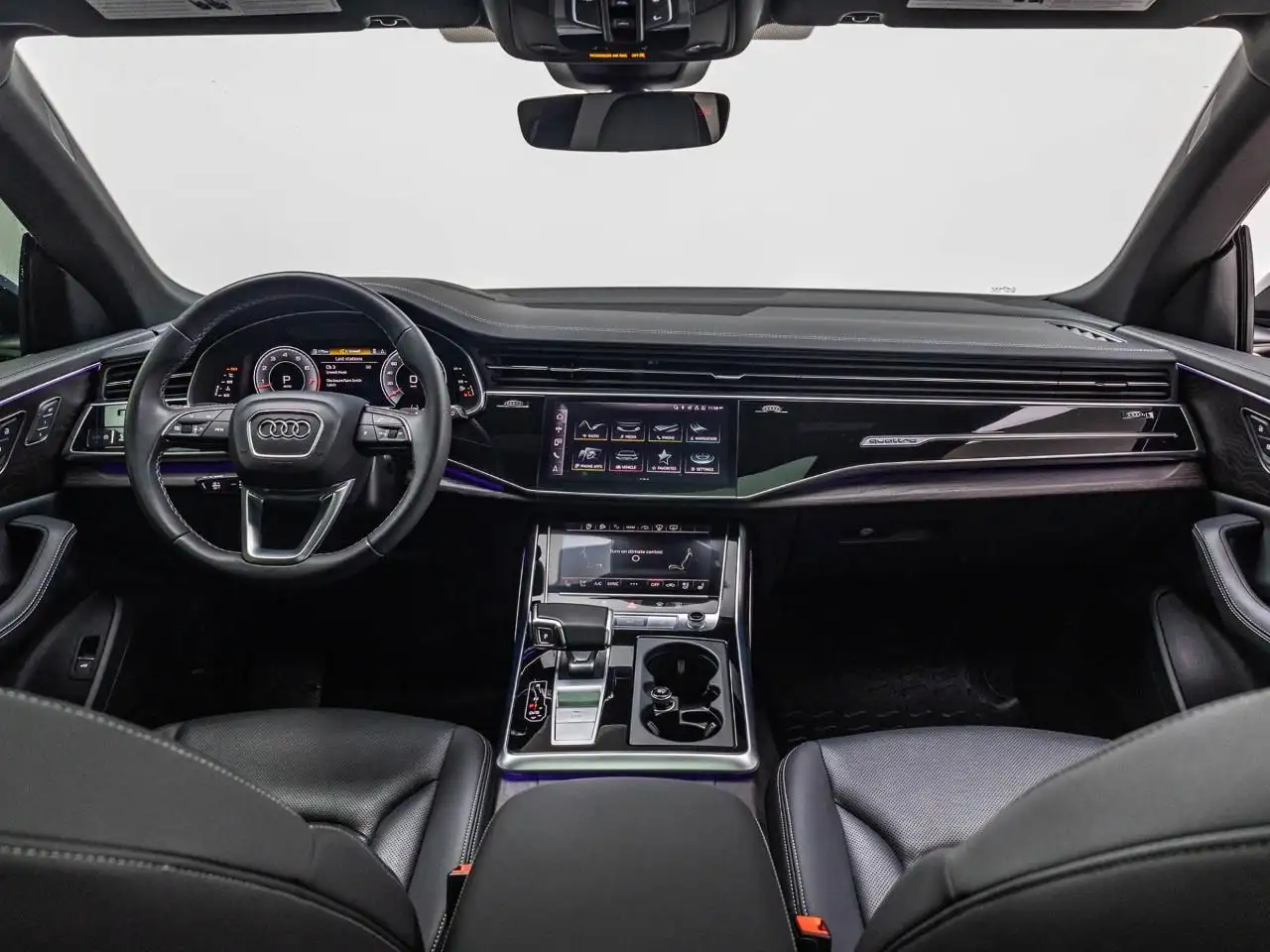 Audi Q8 - Image 26