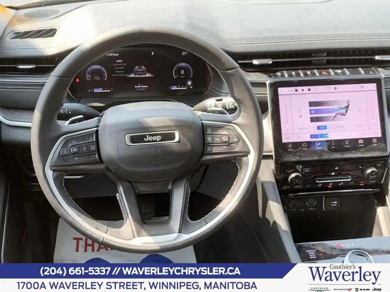 Jeep Grand Cherokee - Image 17