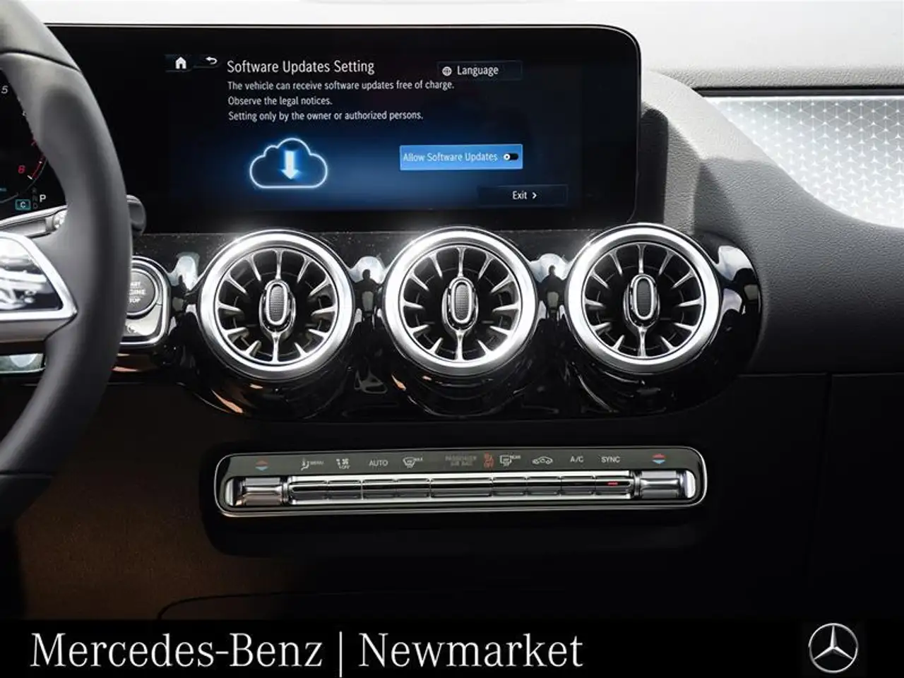 Mercedes-Benz GLA - Image 18