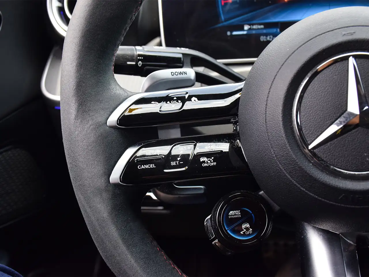 Mercedes-Benz C-Class - Image 17