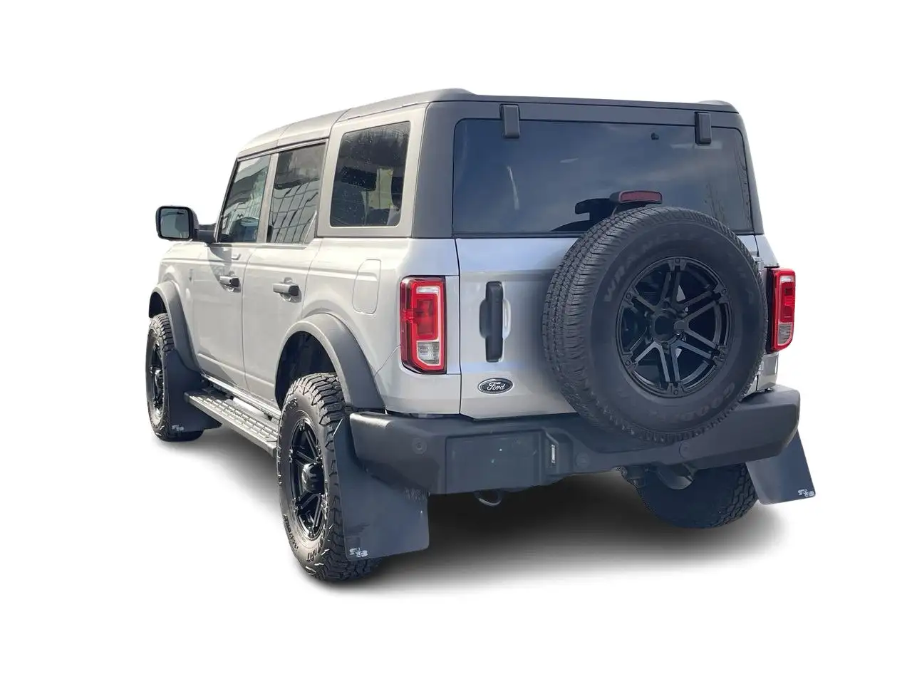 Ford Bronco - Image 14