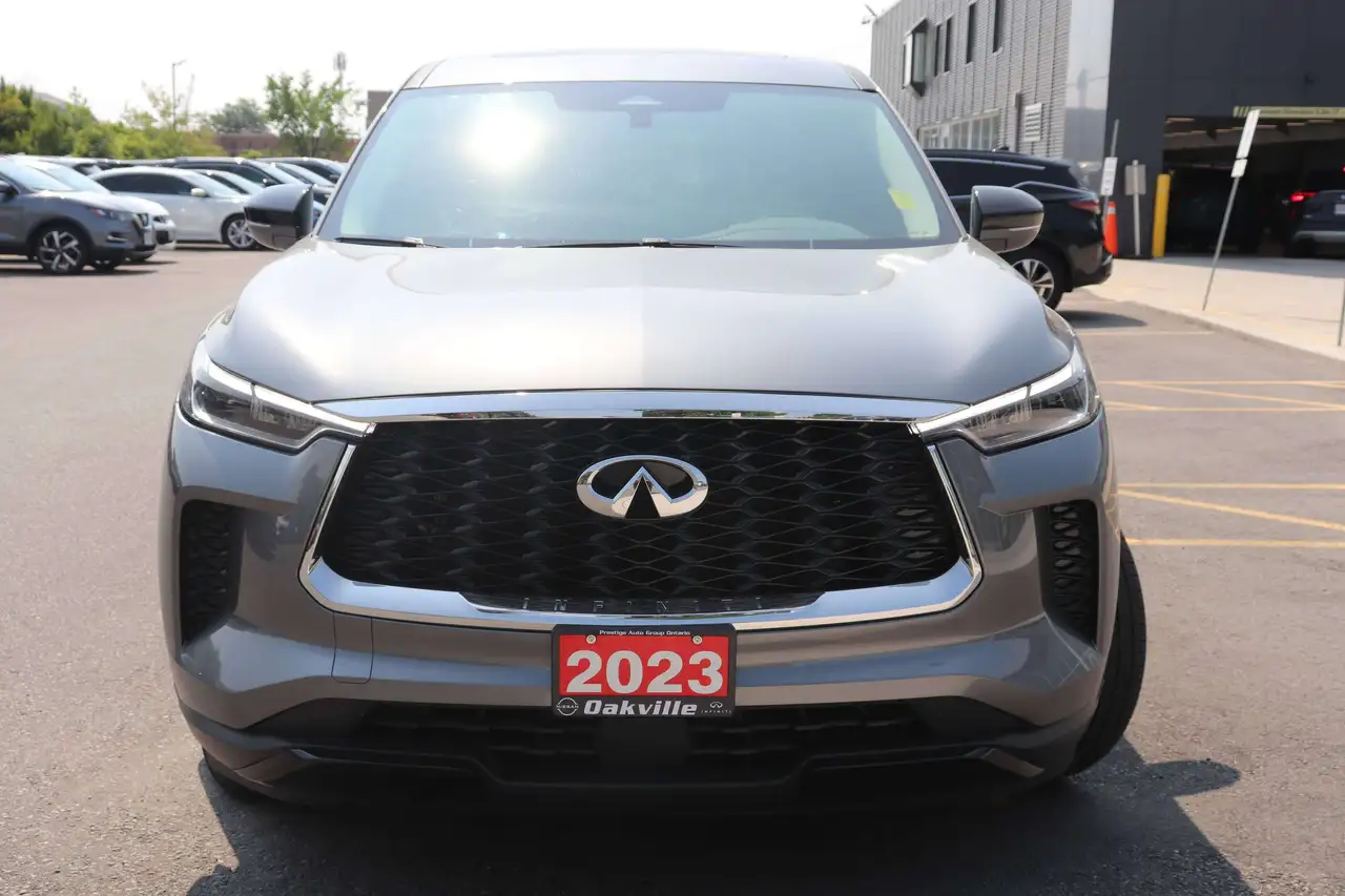 Infiniti QX60 - Image 2