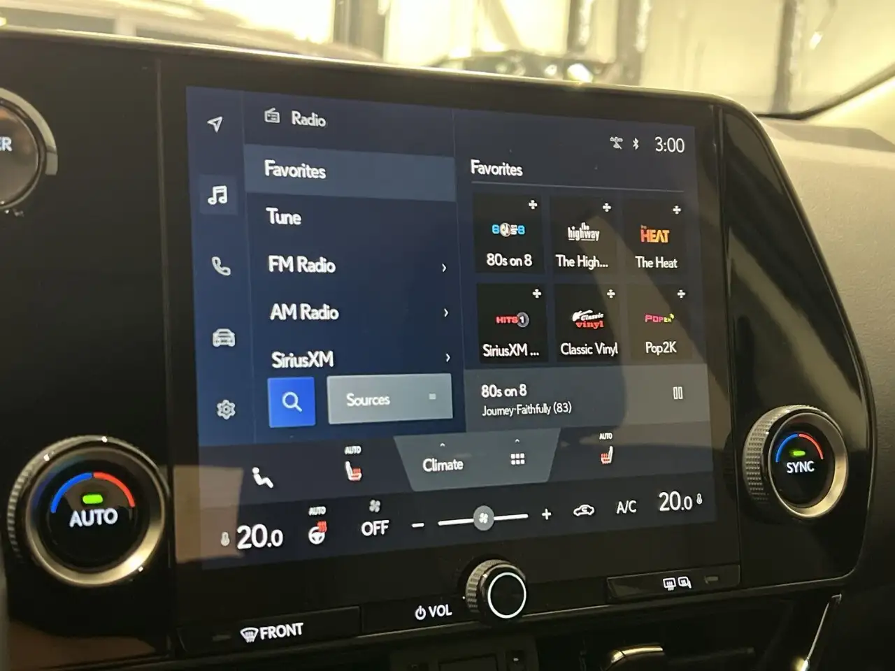 Lexus NX - Image 15