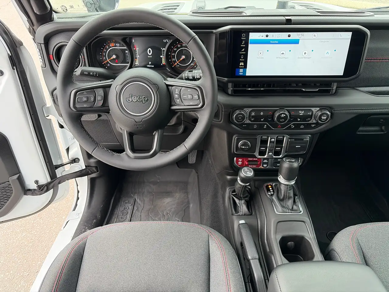 Jeep Wrangler - Image 12