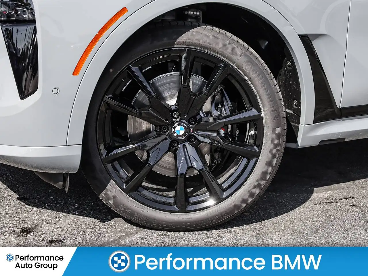 BMW X7 - Image 9