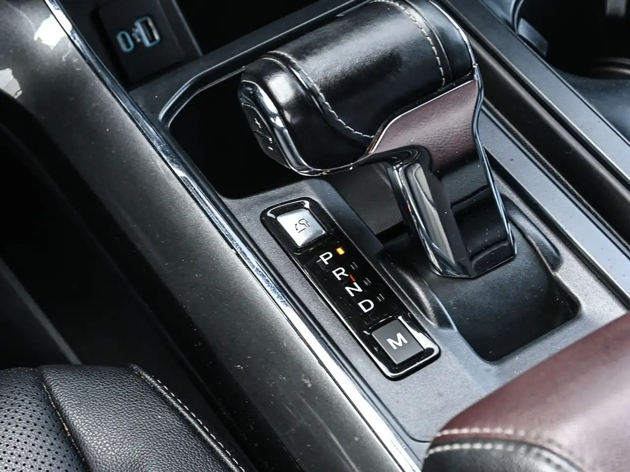 Ford F-150 - Image 25