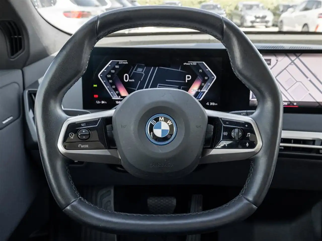 BMW iX - Image 12