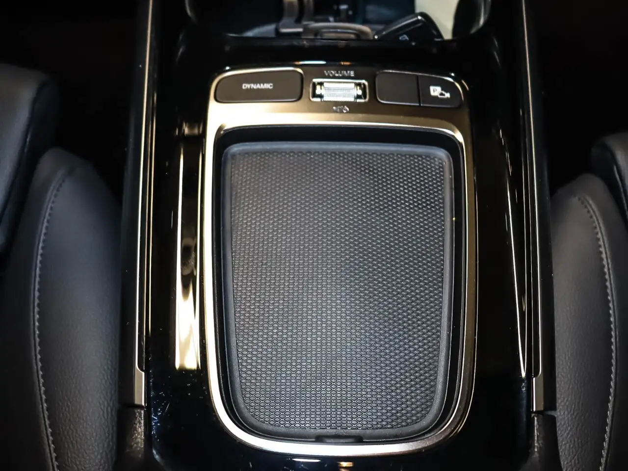 Mercedes-Benz GLA - Image 17