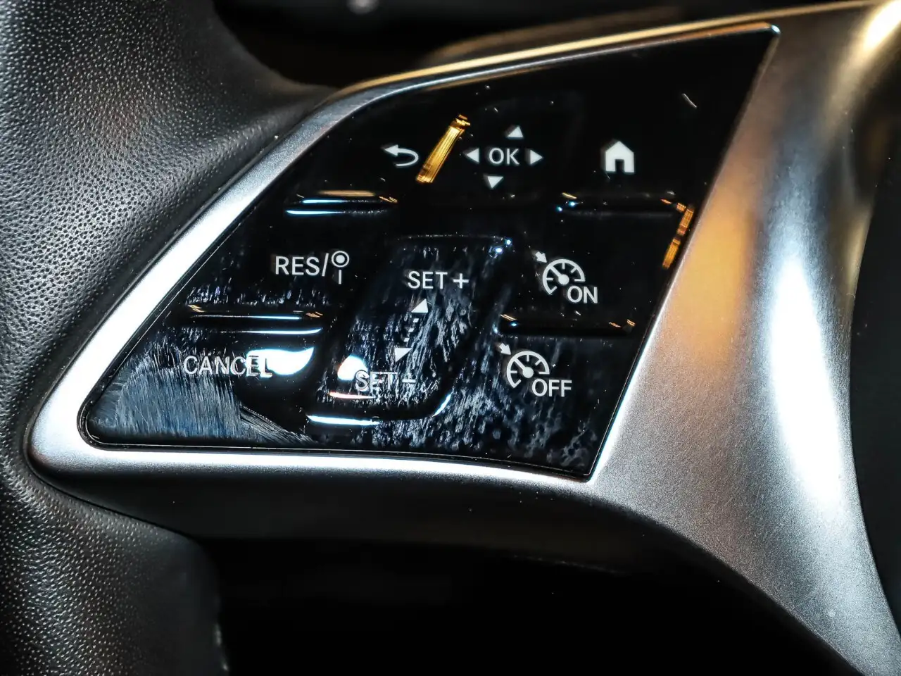 Mercedes-Benz GLA - Image 10