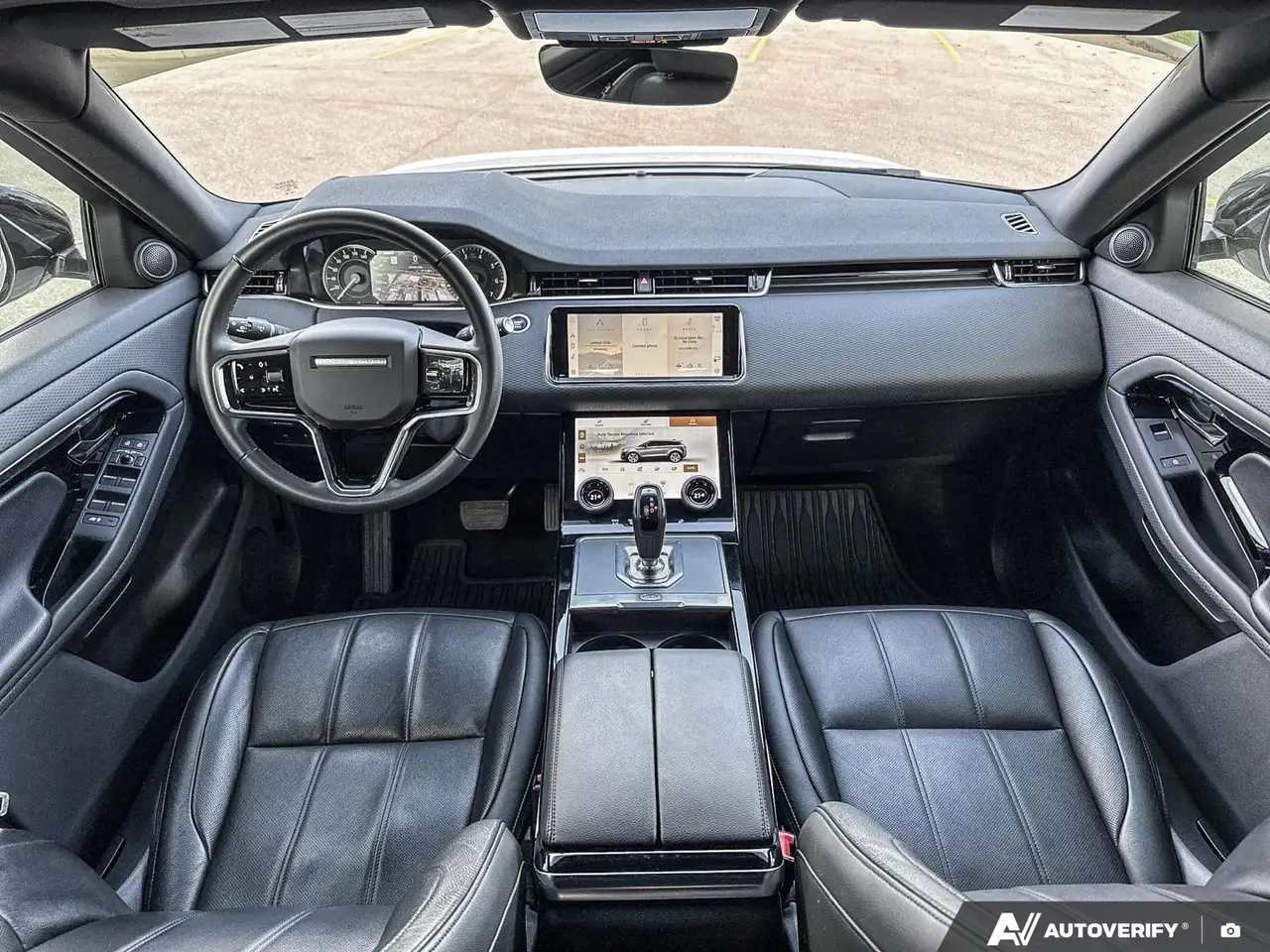 Land Rover Range Rover Evoque - Image 25