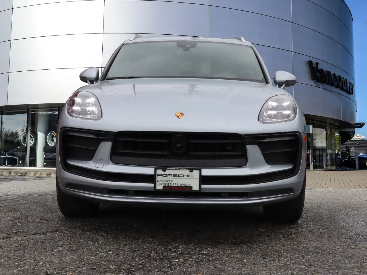 Porsche Macan - Image 8
