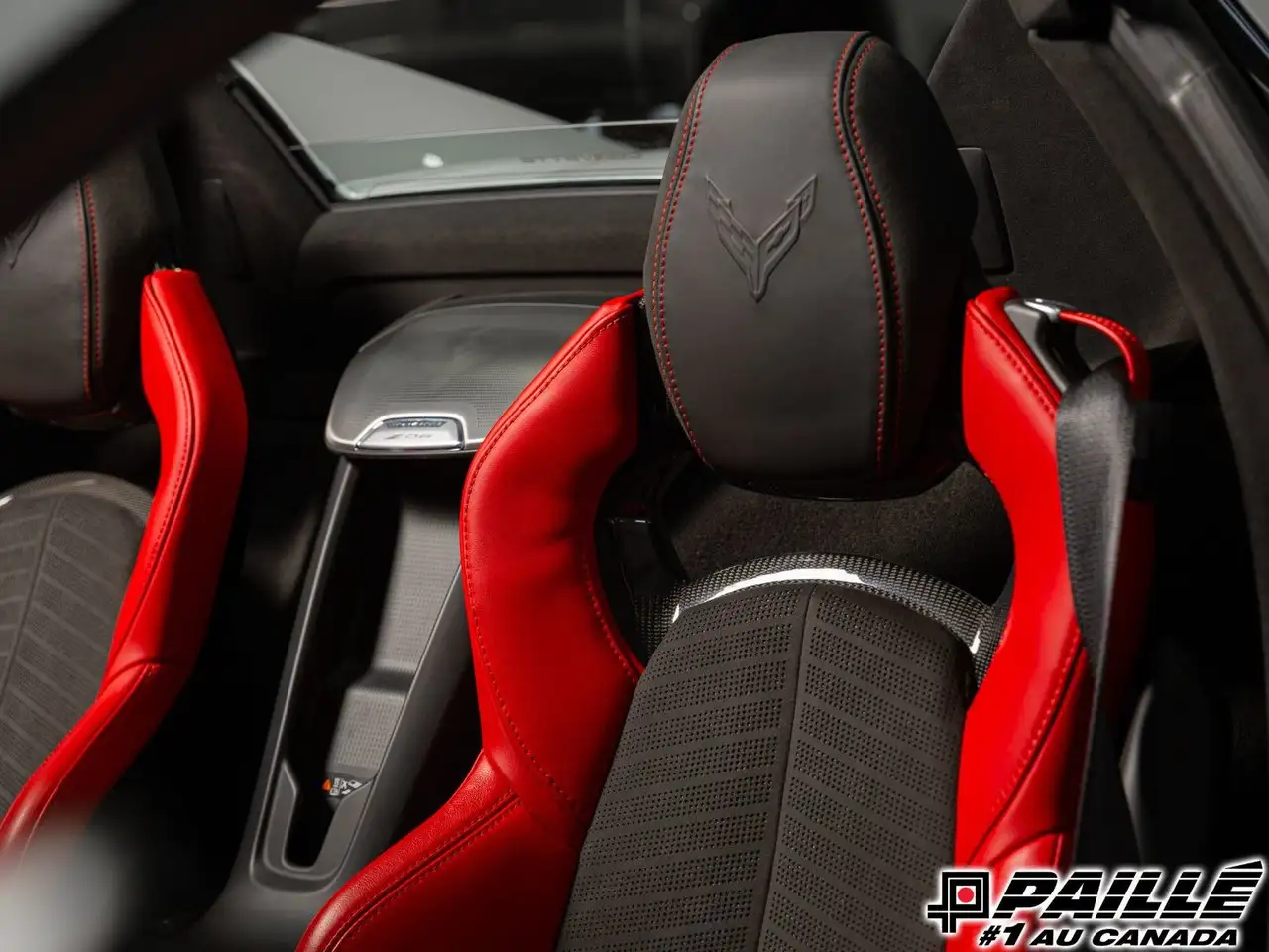 Chevrolet Corvette - Image 32