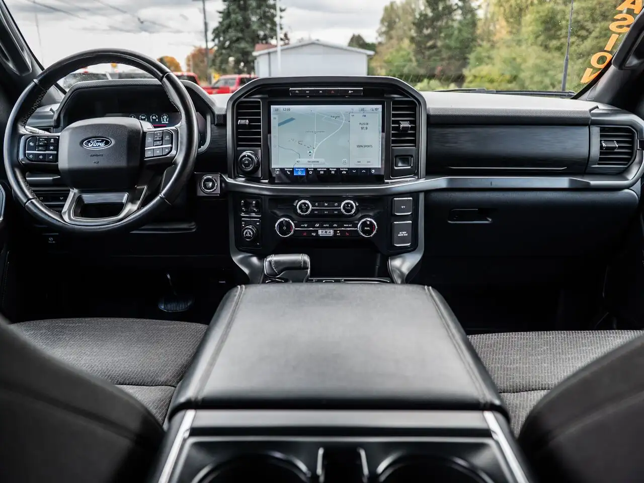 Ford F-150 - Image 30