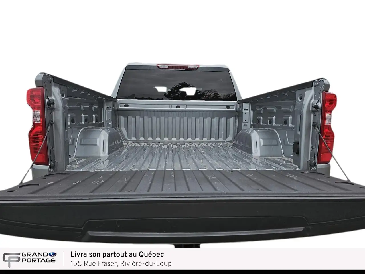 Chevrolet Silverado 1500 - Image 16
