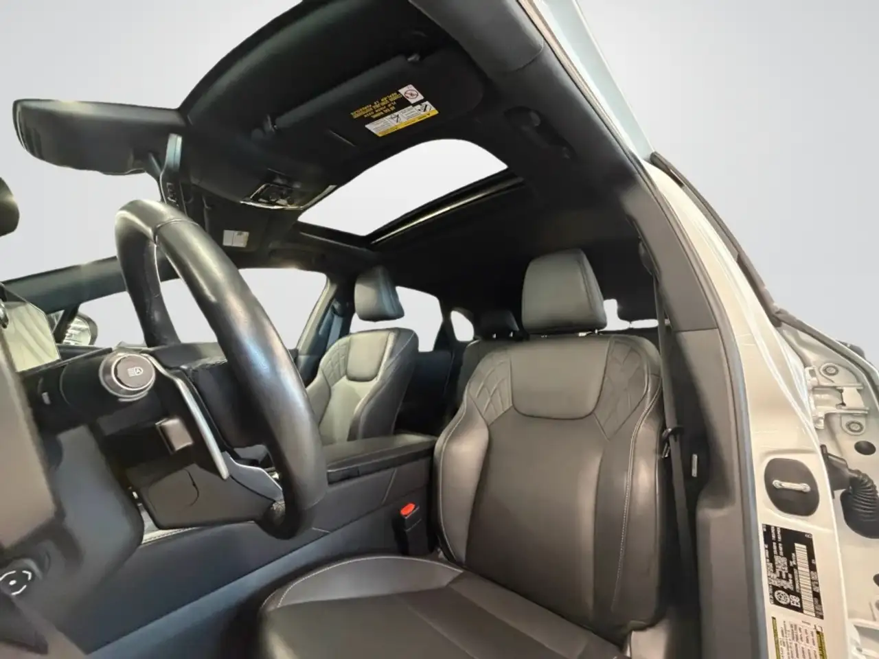 Lexus RX 350h - Image 12