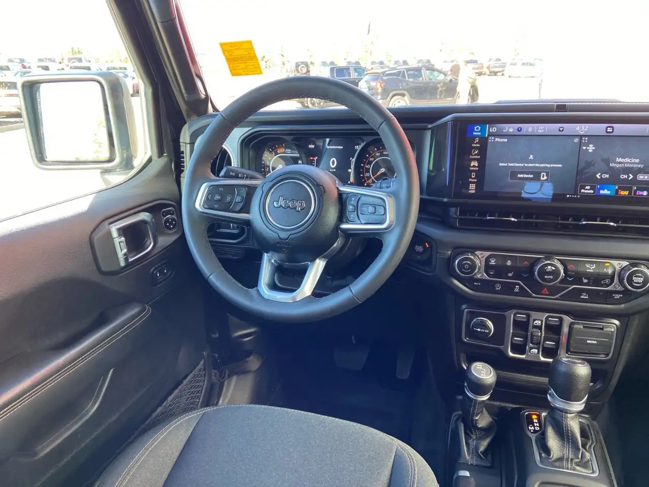 Jeep Wrangler - Image 28