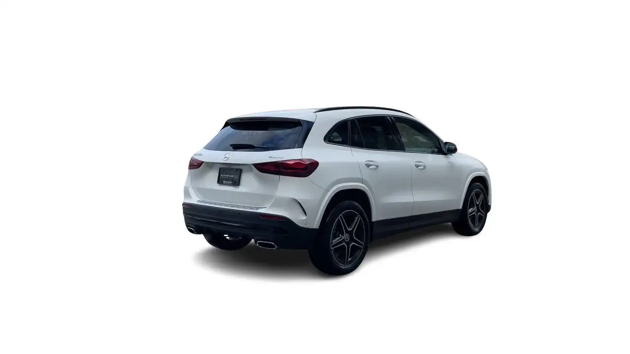 Mercedes-Benz GLA - Image 14