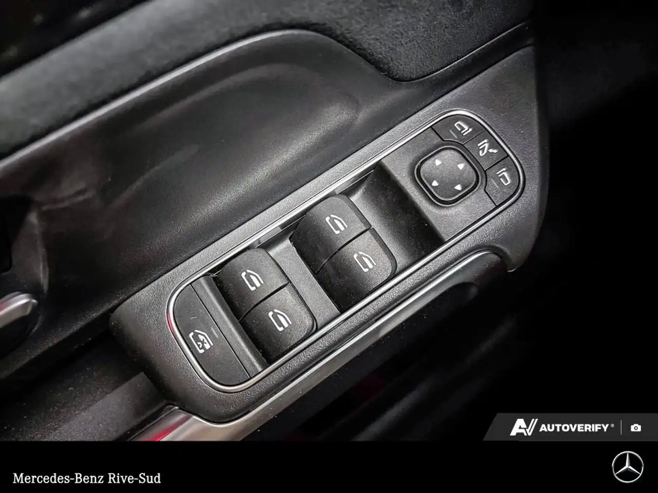 Mercedes-Benz GLB - Image 22