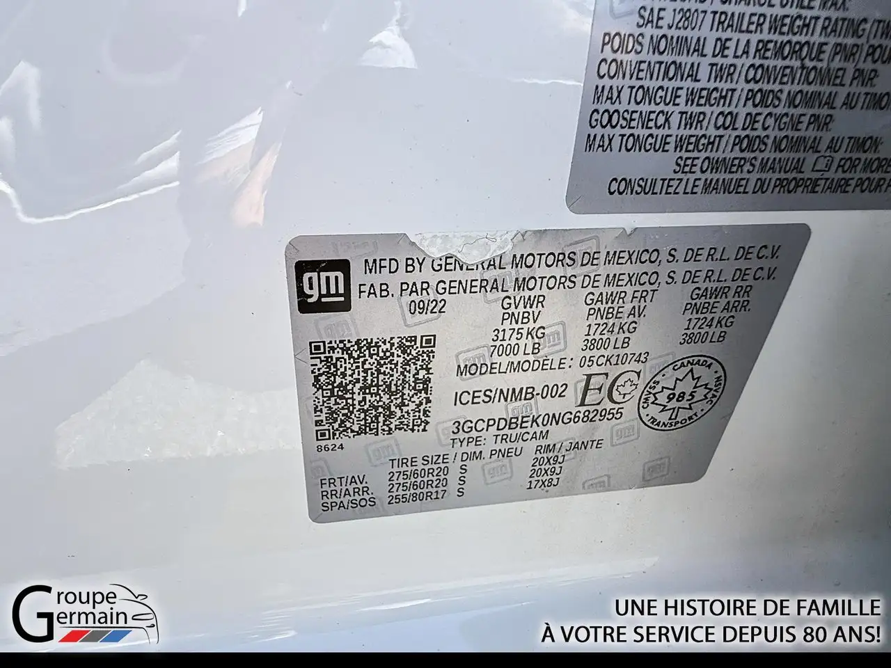 Chevrolet Silverado 1500 - Image 24