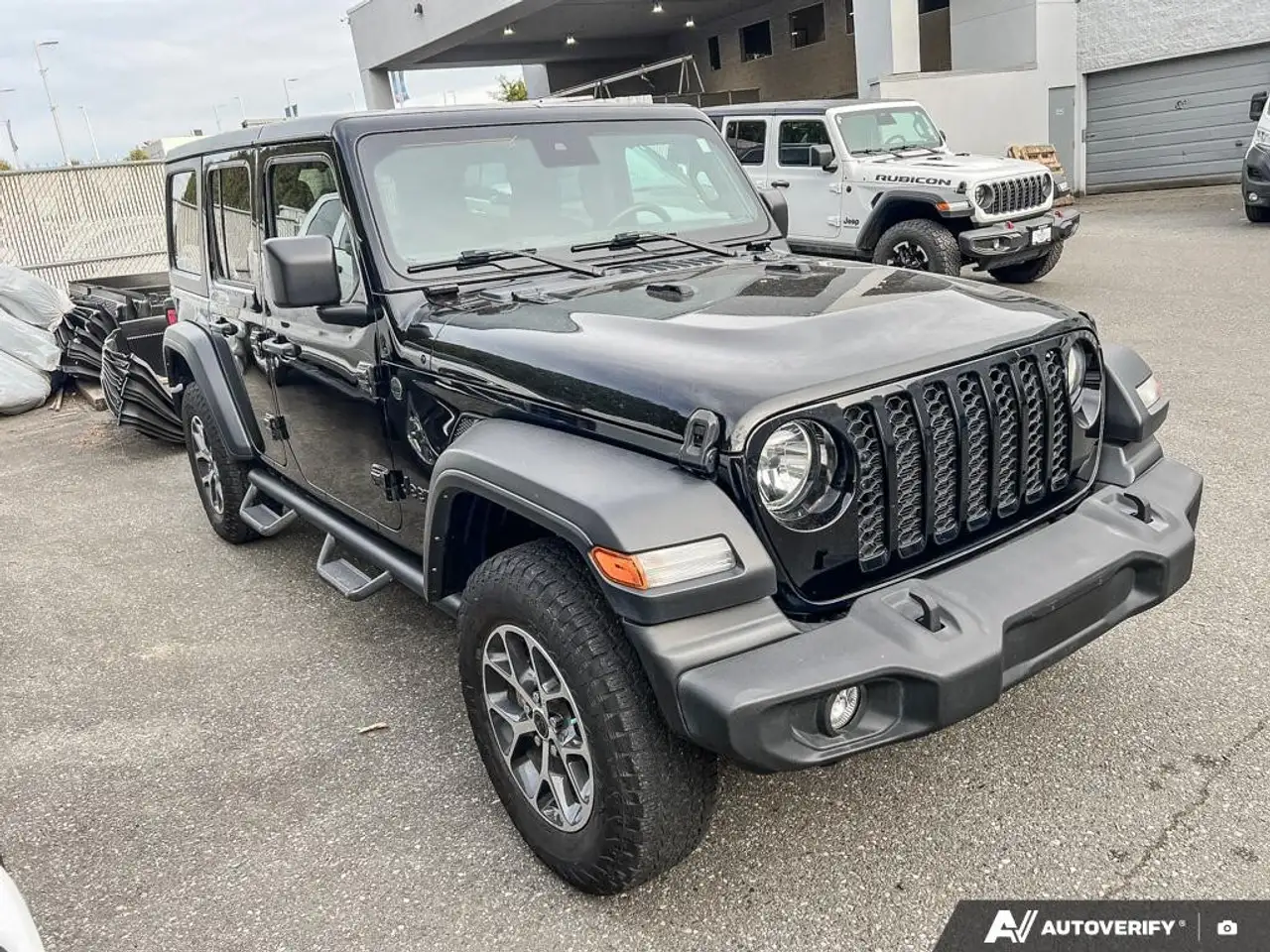 Jeep Wrangler - Image 25