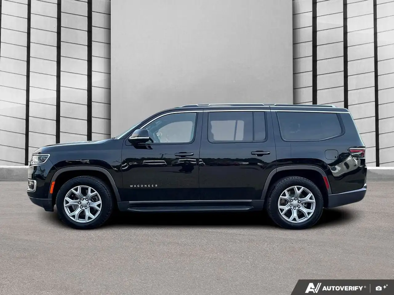 Jeep Wagoneer - Image 3