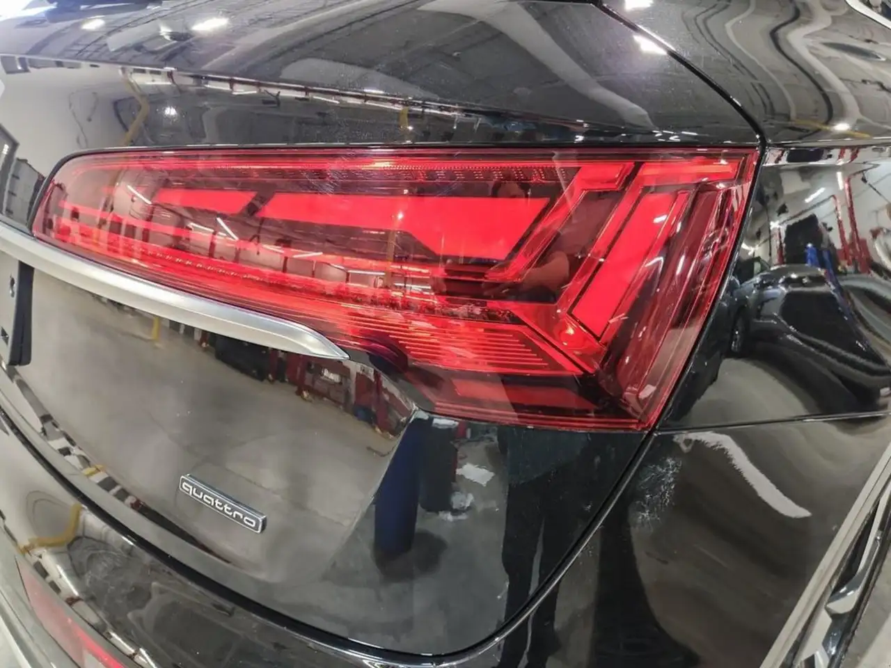 Audi Q5 - Image 11