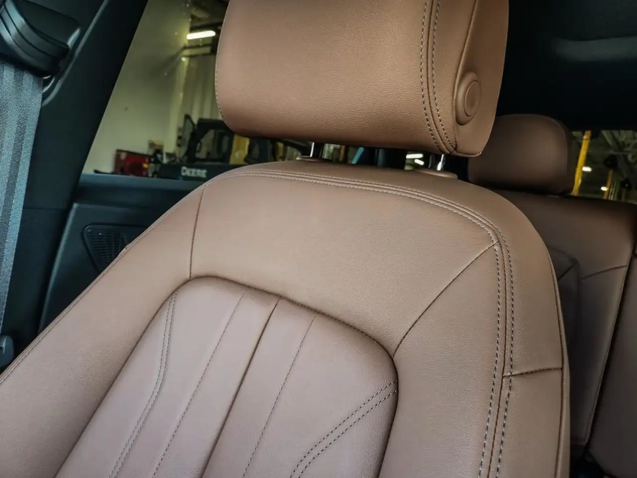 Audi Q5 - Image 20