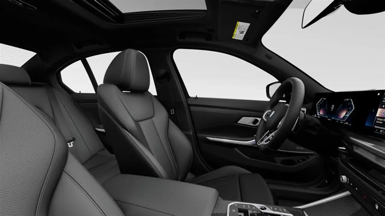 BMW 3 Series - Image 9