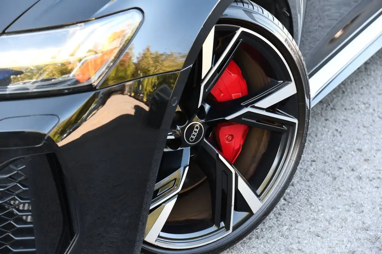 Audi RS6 - Image 7