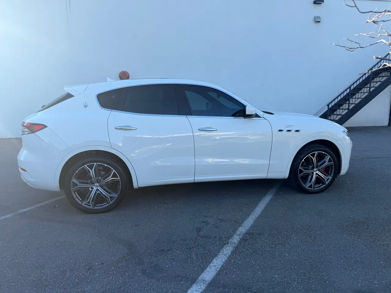 Maserati Levante - Image 4