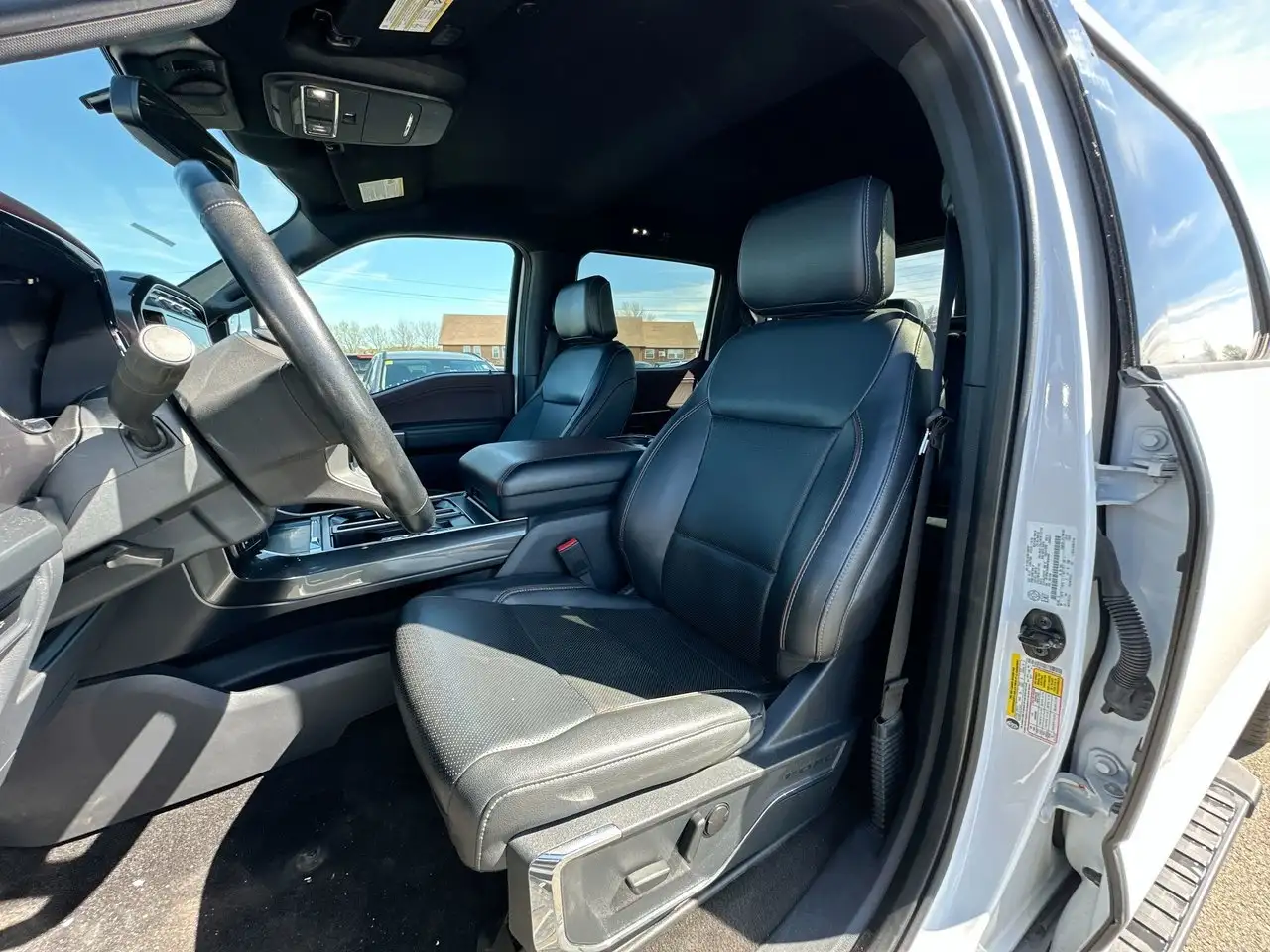 Ford F-150 - Image 11