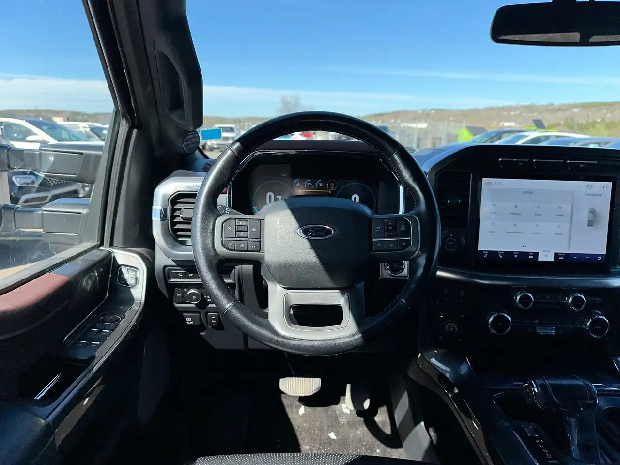Ford F-150 - Image 12