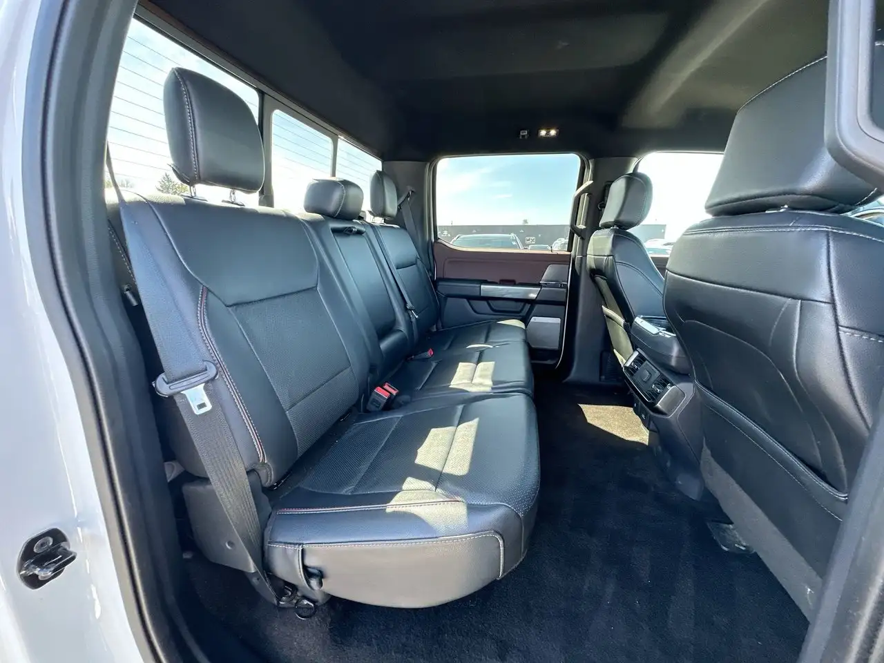 Ford F-150 - Image 39
