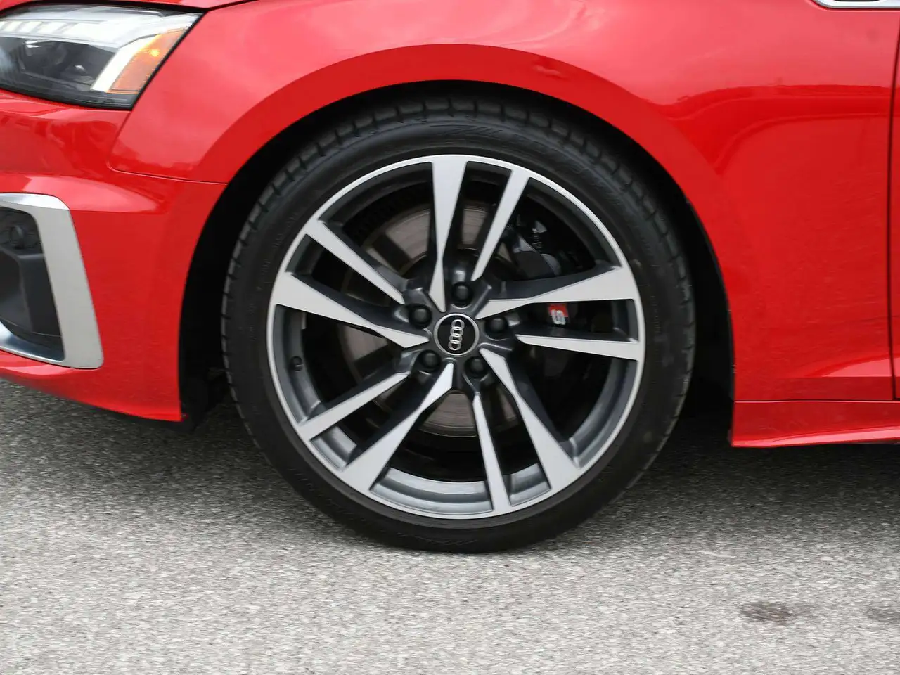 Audi S5 - Image 9