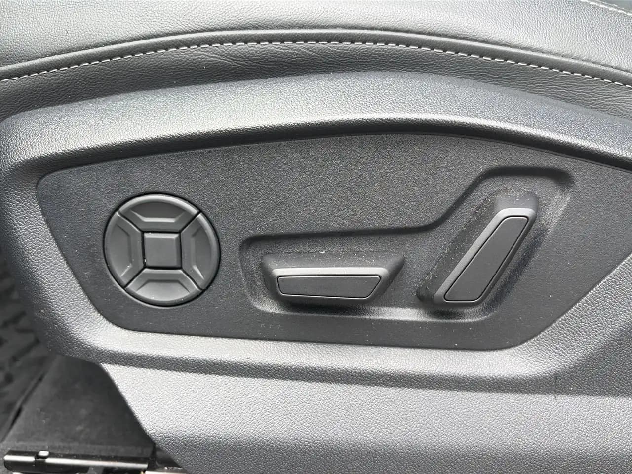 Audi Q7 - Image 20