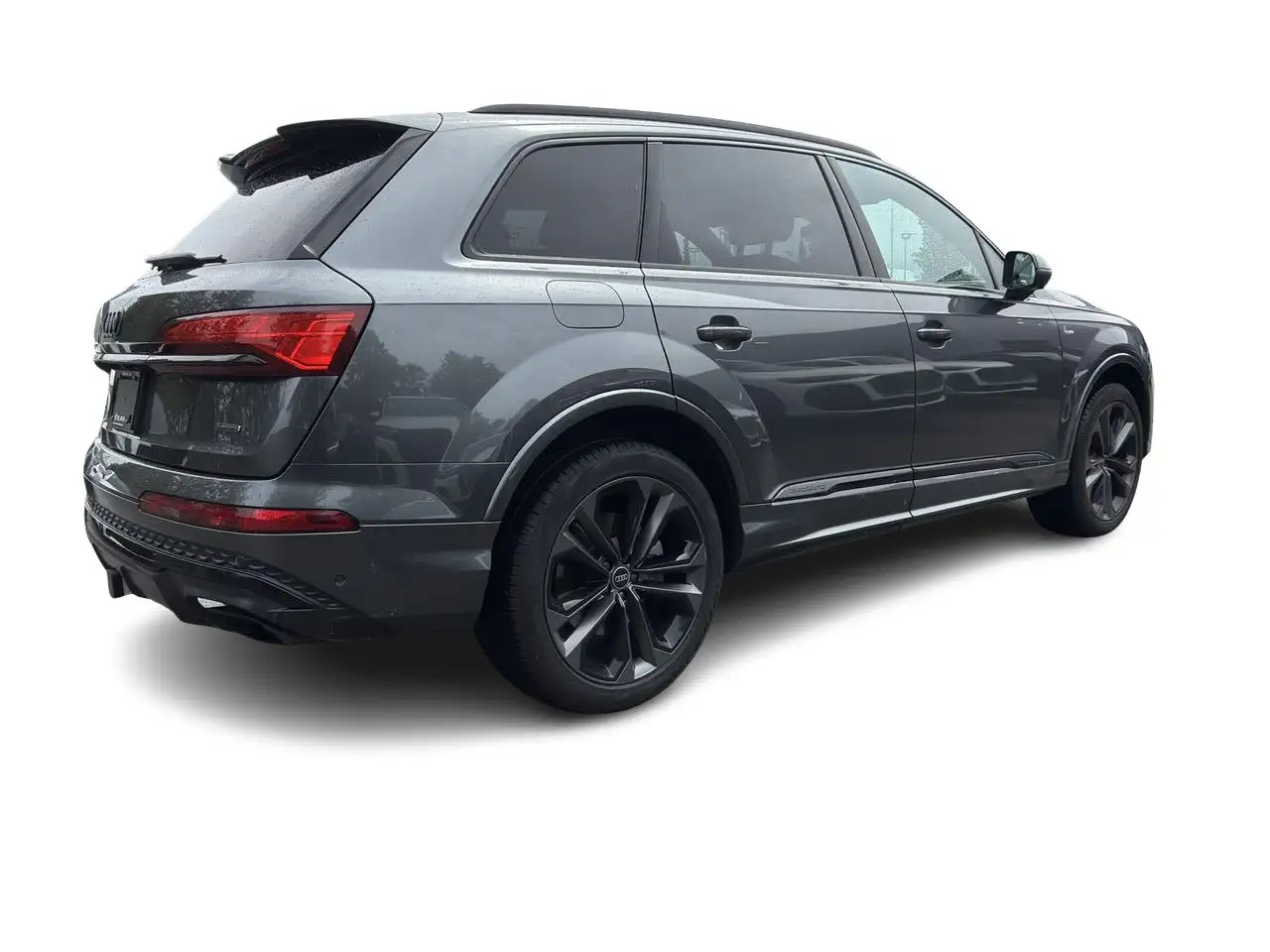 Audi Q7 - Image 15