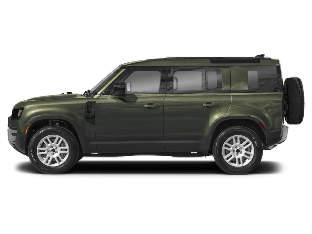 Land Rover Defender - Image 39