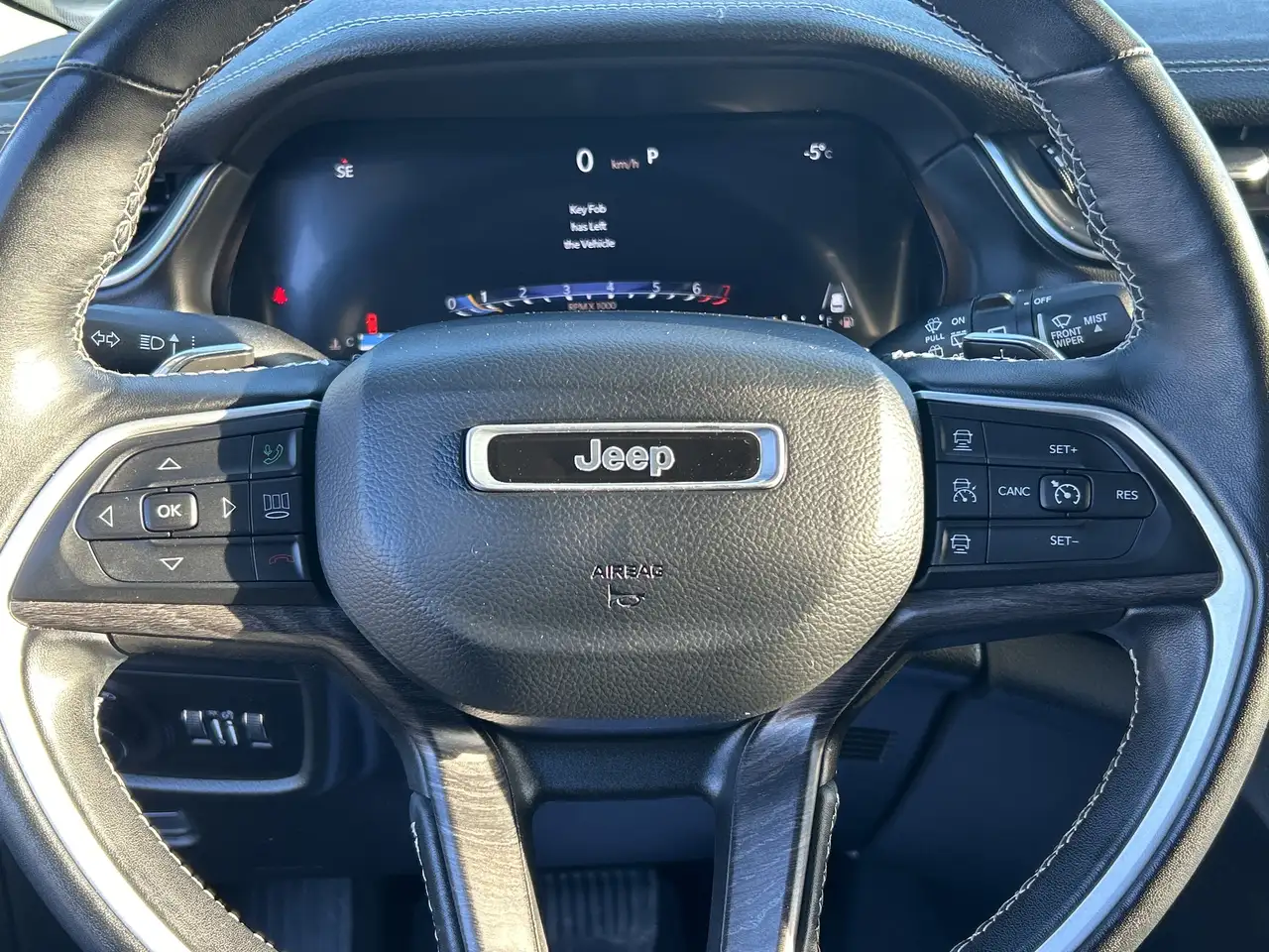 Jeep Grand Cherokee - Image 6