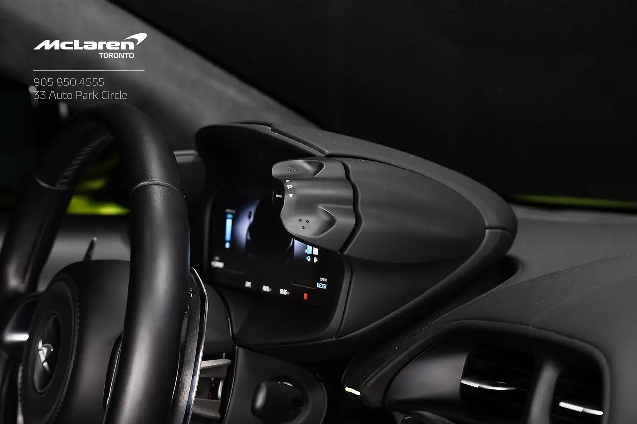 McLaren Artura - Image 21