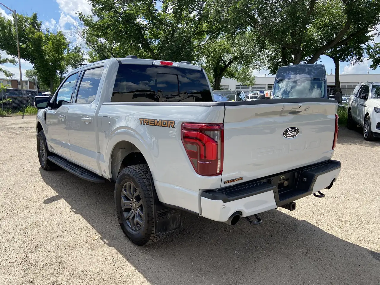 Ford F-150 - Image 16