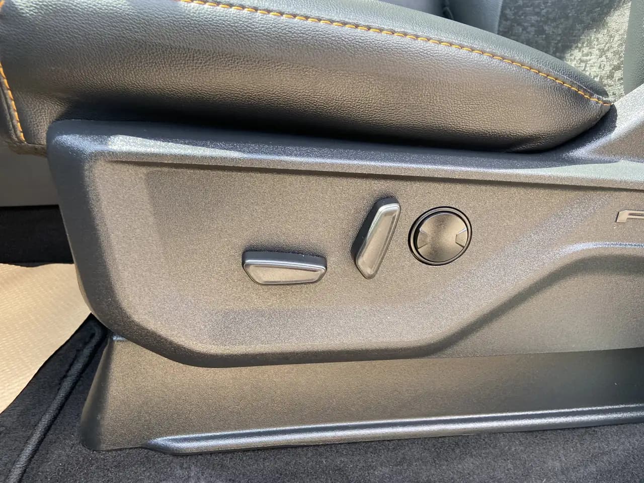 Ford F-150 - Image 6