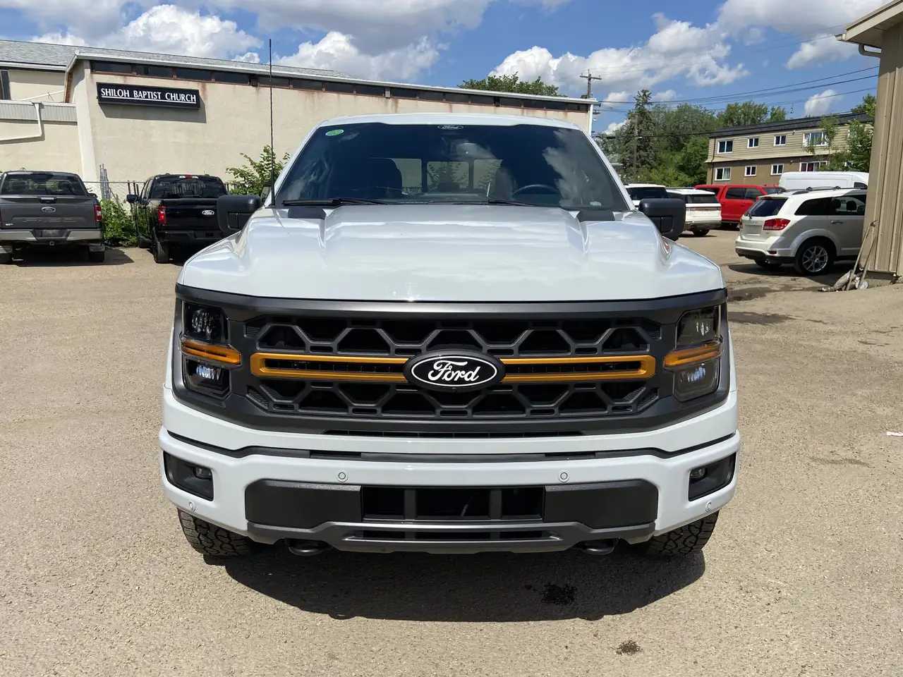 Ford F-150 - Image 25